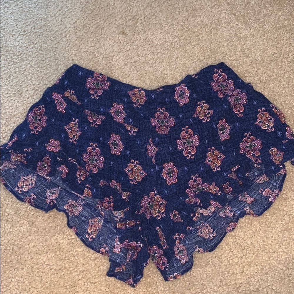 Patterned shorts